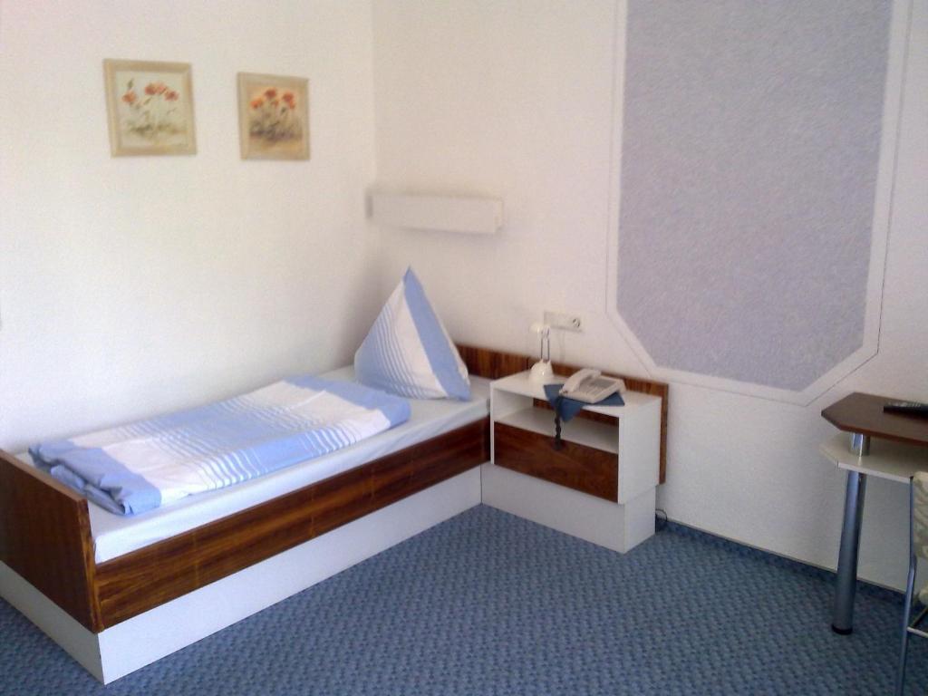 Hotel Diana Garni Bad Bertrich Bilik gambar